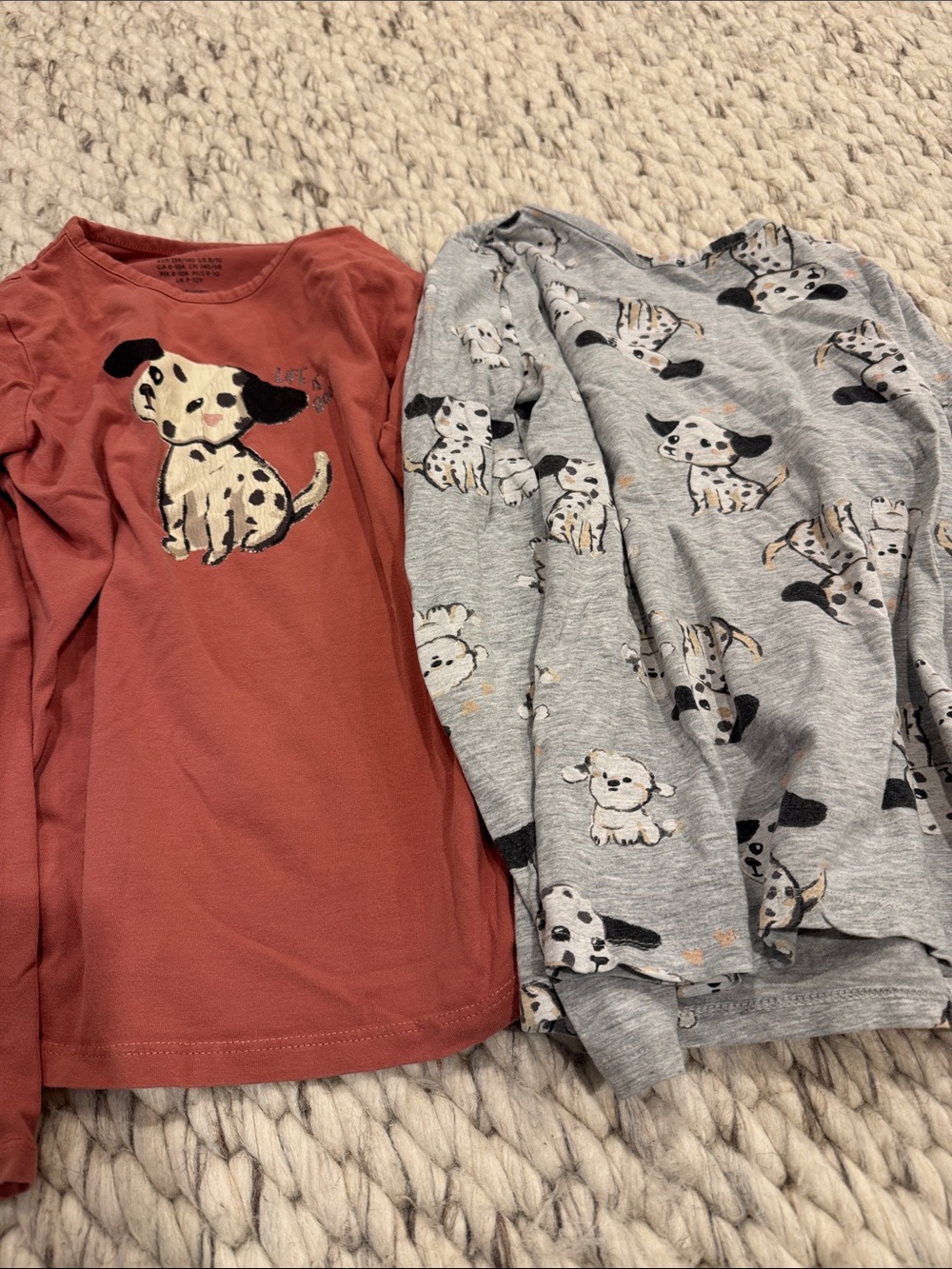 H&M Girls Rust Red & Light Gray Puppy Print Long Sleeve Tops